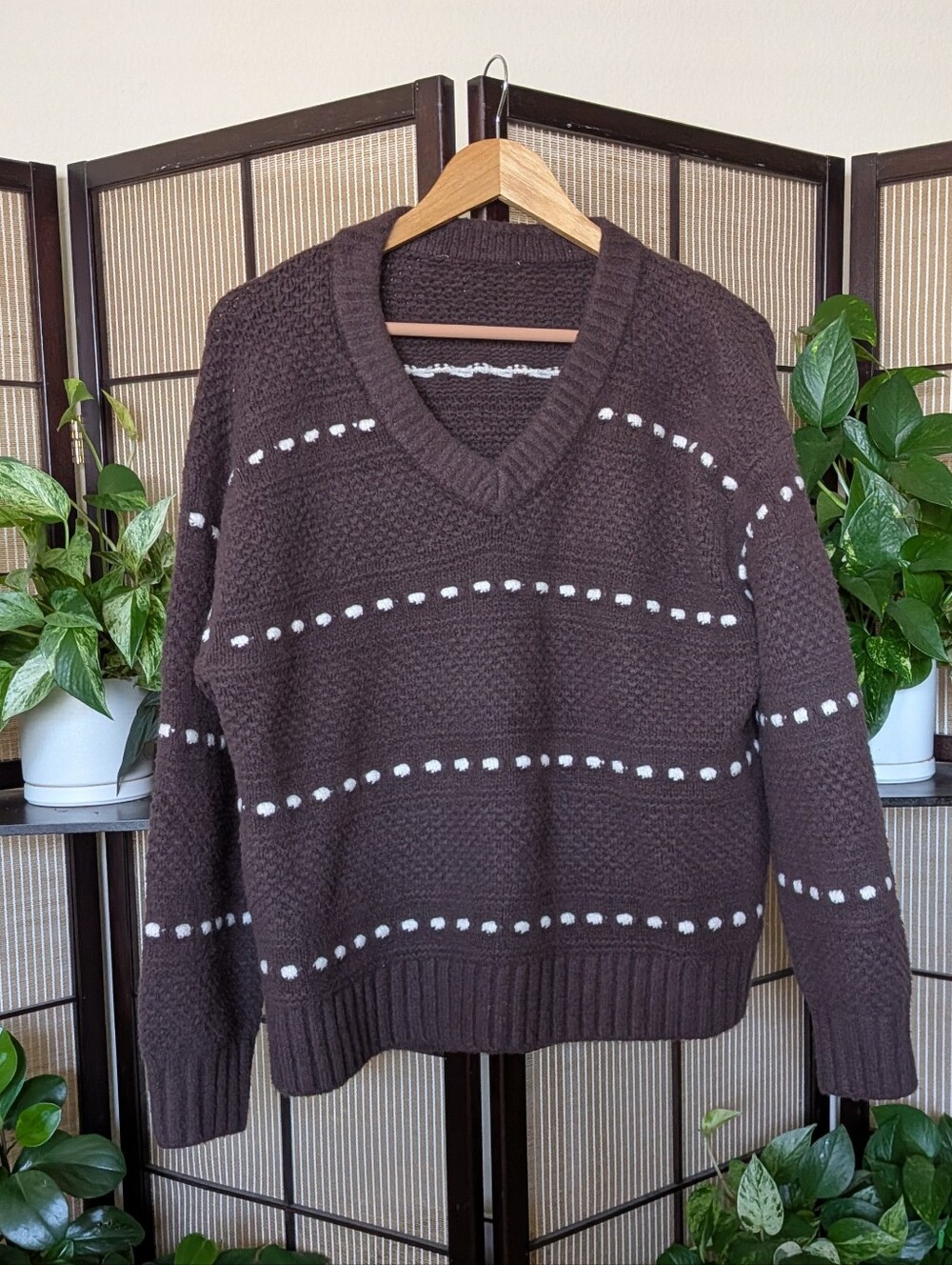 Abercrombie & Fitch Dad V-Neck Sweater